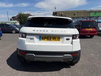 LAND ROVER RANGE ROVER EVOQUE 2.2 SD4 Pure SUV 5dr Diesel Auto 4WD Euro 5 (190 ps)