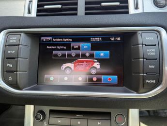 LAND ROVER RANGE ROVER EVOQUE 2.2 SD4 Pure SUV 5dr Diesel Auto 4WD Euro 5 (190 ps)