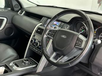 LAND ROVER DISCOVERY SPORT 2.0 TD4 HSE SUV 5dr Diesel Auto 4WD Euro 6 (s/s) (180 ps)