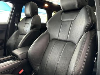 LAND ROVER RANGE ROVER EVOQUE 2.0 TD4 Landmark SUV 5dr Diesel Auto 4WD Euro 6 (s/s) (180 ps)