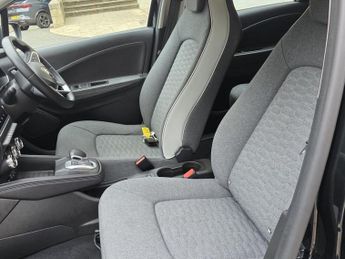 RENAULT ZOE R135 EV50 52kWh Iconic Hatchback 5dr Electric Auto (Rapid Charge