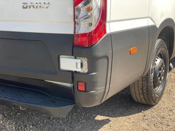 IVECO DAILY 2.3D HPI 14V 35S 3520 MWB H2 Euro 6 (s/s) 5dr