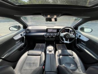 MERCEDES-BENZ A CLASS 2.0 A35 AMG (Premium Plus) Hatchback 5dr Petrol 7G-DCT 4MATIC Eu