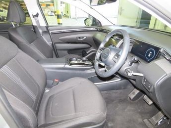 HYUNDAI TUCSON 1.6 h T-GDi SE Connect SUV 5dr Petrol Hybrid Auto Euro 6 (s/s) (
