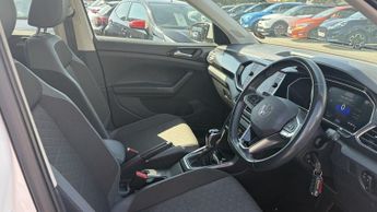 VOLKSWAGEN T-CROSS 1.0 TSI SEL SUV 5dr Petrol DSG Euro 6 (s/s) (110 ps)