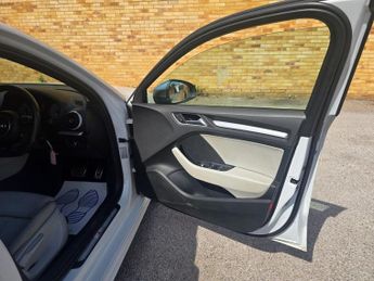 AUDI S3 2.0 TFSI Saloon 4dr Petrol S Tronic quattro Euro 6 (s/s) (300 ps