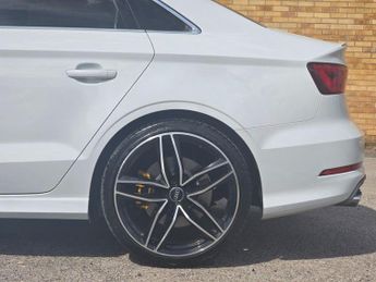 AUDI S3 2.0 TFSI Saloon 4dr Petrol S Tronic quattro Euro 6 (s/s) (300 ps