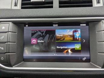 LAND ROVER RANGE ROVER EVOQUE 2.0 TD4 Landmark SUV 5dr Diesel Auto 4WD Euro 6 (s/s) (180 ps)