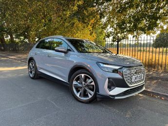 AUDI Q4 E-TRON 40 S line SUV 5dr Electric Auto 82kWh (204 ps)