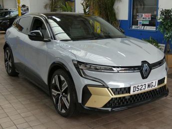 RENAULT MEGANE E-TECH 60kWh iconic Hatchback 5dr Electric Auto (optimum charge) (220 p