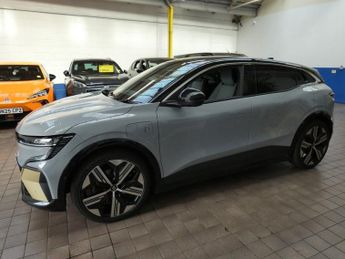 RENAULT MEGANE E-TECH 60kWh iconic Hatchback 5dr Electric Auto (optimum charge) (220 p