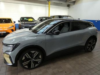 RENAULT MEGANE E-TECH 60kWh iconic Hatchback 5dr Electric Auto (optimum charge) (220 p
