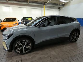 RENAULT MEGANE E-TECH 60kWh iconic Hatchback 5dr Electric Auto (optimum charge) (220 p