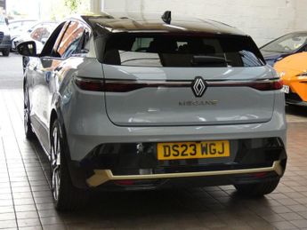 RENAULT MEGANE E-TECH 60kWh iconic Hatchback 5dr Electric Auto (optimum charge) (220 p