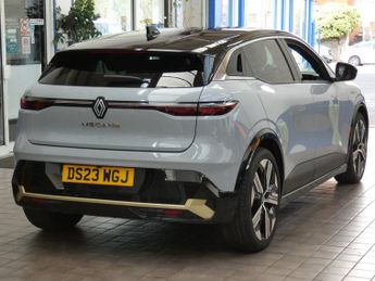 RENAULT MEGANE E-TECH 60kWh iconic Hatchback 5dr Electric Auto (optimum charge) (220 p