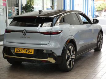 RENAULT MEGANE E-TECH 60kWh iconic Hatchback 5dr Electric Auto (optimum charge) (220 p
