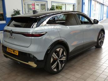 RENAULT MEGANE E-TECH 60kWh iconic Hatchback 5dr Electric Auto (optimum charge) (220 p