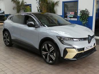 RENAULT MEGANE E-TECH 60kWh iconic Hatchback 5dr Electric Auto (optimum charge) (220 p