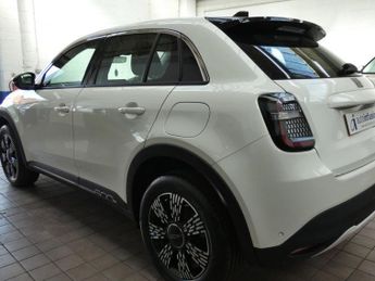 FIAT 600 1.2 MHEV SUV 5dr Petrol Hybrid e-DCT Euro 6 (s/s) (100 ps)