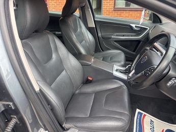 VOLVO V60 2.0 T4 SE Lux Nav Estate 5dr Petrol Auto Euro 6 (s/s) (190 ps)