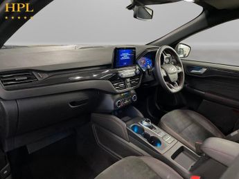 FORD KUGA 2.5 Duratec 14.4kWh Black Package Edition SUV 5dr Petrol Plug-in