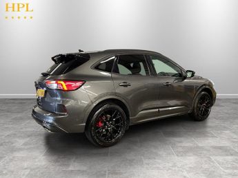 FORD KUGA 2.5 Duratec 14.4kWh Black Package Edition SUV 5dr Petrol Plug-in
