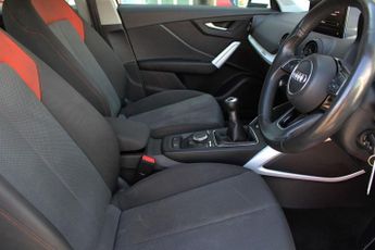 AUDI Q2 1.0 TFSI SE SUV 5dr Petrol Manual Euro 6 (s/s) (116 ps)