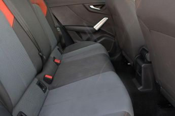 AUDI Q2 1.0 TFSI SE SUV 5dr Petrol Manual Euro 6 (s/s) (116 ps)