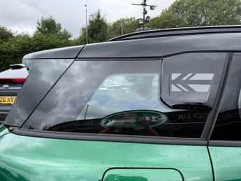 MINI Electric Countryman E 66.5kWh Classic SUV 5dr Electric Auto (204 ps)
