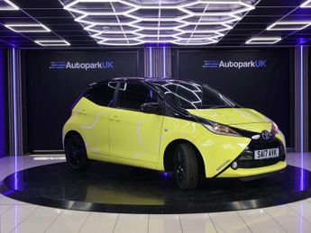 Toyota AYGO 1.0 VVT-i x-cite 3 Yellow Bi-Tone Hatchback 5dr Petrol Manual Eu