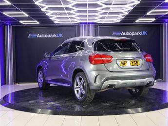 MERCEDES-BENZ 180 2.1 GLA220d AMG Line (Premium Plus) SUV 5dr Diesel 7G-DCT 4MATIC