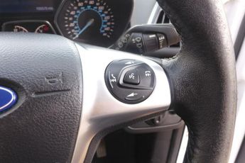 FORD KUGA 2.0 TDCi Titanium SUV 5dr Diesel Powershift AWD Euro 6 (s/s) (18