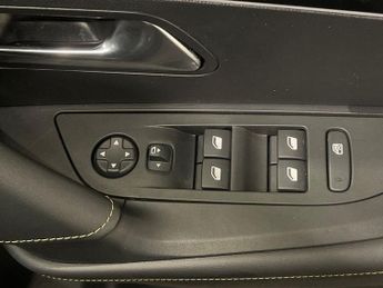 PEUGEOT E-2008 50kWh GT SUV 5dr Electric Auto (7kW Charger) (136 ps)