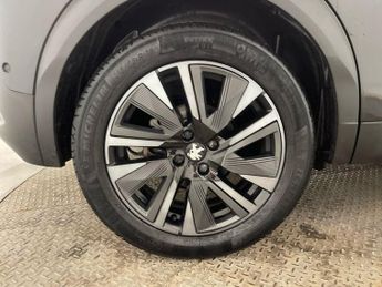 PEUGEOT E-2008 50kWh GT SUV 5dr Electric Auto (7kW Charger) (136 ps)
