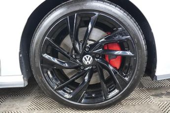 VOLKSWAGEN GOLF 2.0 TSI GTI Hatchback 5dr Petrol DSG Euro 6 (s/s) (245 ps)
