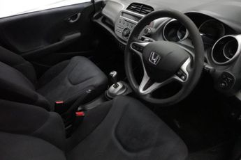 HONDA JAZZ 1.4 i-VTEC ES Hatchback 5dr Petrol i SHIFT Euro 5 (99 ps)