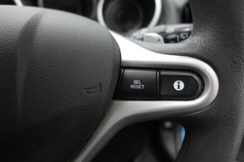 HONDA JAZZ 1.4 i-VTEC ES Hatchback 5dr Petrol i SHIFT Euro 5 (99 ps)