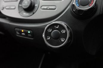 HONDA JAZZ 1.4 i-VTEC ES Hatchback 5dr Petrol i SHIFT Euro 5 (99 ps)