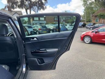 KIA SPORTAGE 1.7 CRDi 3 SUV 5dr Diesel DCT Euro 6 (s/s) (139 bhp)