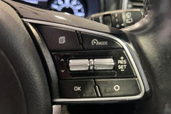 KIA SPORTAGE 1.6 T-GDi 4 SUV 5dr Petrol DCT AWD Euro 6 (s/s) (174 bhp) Panora