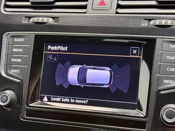 VOLKSWAGEN GOLF 2.0 TSI BlueMotion Tech GTI Performance Hatchback 5dr Petrol DSG