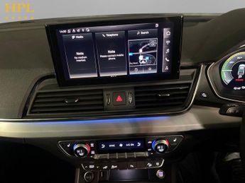 AUDI Q5 2.0 TFSIe 55 Competition Sportback 5dr Petrol Plug-in Hybrid S T