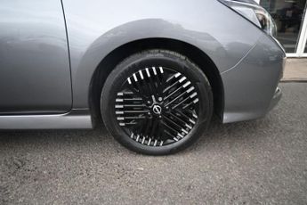 NISSAN LEAF 39kWh N-Connecta Hatchback 5dr Electric Auto (150 ps)