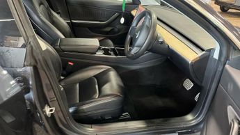 TESLA Model 3 (Dual Motor) Performance Saloon 4dr Electric Auto 4WDE (Performa