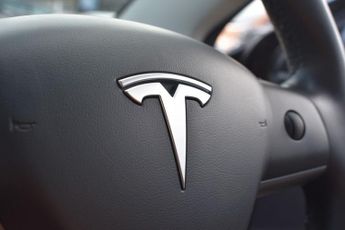 TESLA Model 3 (Dual Motor) Performance Saloon 4dr Electric Auto 4WDE (Performa