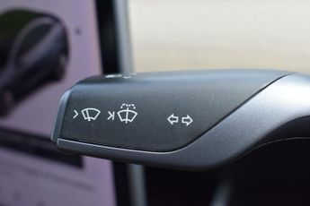 TESLA Model 3 (Dual Motor) Performance Saloon 4dr Electric Auto 4WDE (Performa