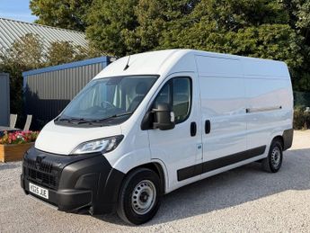 Peugeot Boxer 2.2 BlueHDi 435 Professional Panel Van 5dr Diesel Manual L3 H2 E