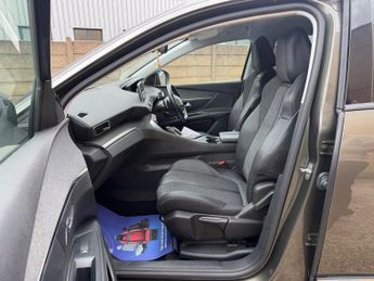 PEUGEOT 3008 1.6 13.2kWh Allure SUV 5dr Petrol Plug-in Hybrid e-EAT Euro 6 (s