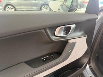 POLESTAR POLESTAR 2 Dual Motor 78kWh Long Range Fastback 5dr Electric Auto 4WDE (408