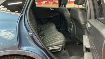 FORD KUGA 2.5 Duratec 14.4kWh Vignale SUV 5dr Petrol Plug-in Hybrid CVT Eu